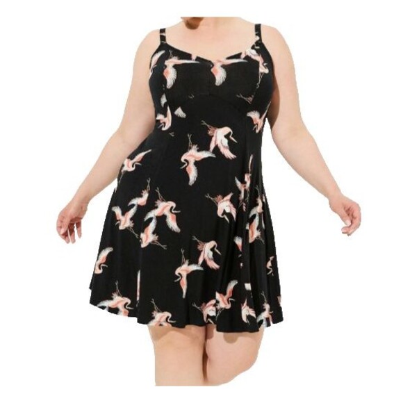 Torrid Dresses & Skirts - Torrid Super Soft Tropical Crane Bird Print Stretchy Flowy Short Dress Plus 1X